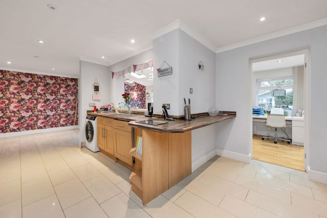 29 Selwyn Close, Newmarket photo 3