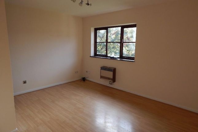 Flat 4, Coulson Court,, Dallow Road, Luton photo 3