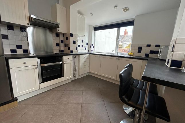 30, Danes Road, Exeter photo 4