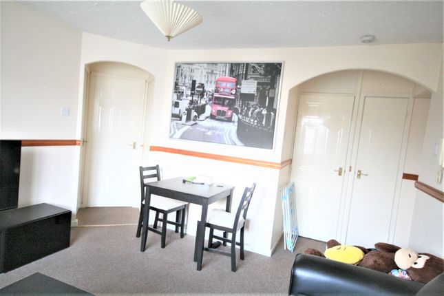 15, Morgan Close, Crewe photo 4