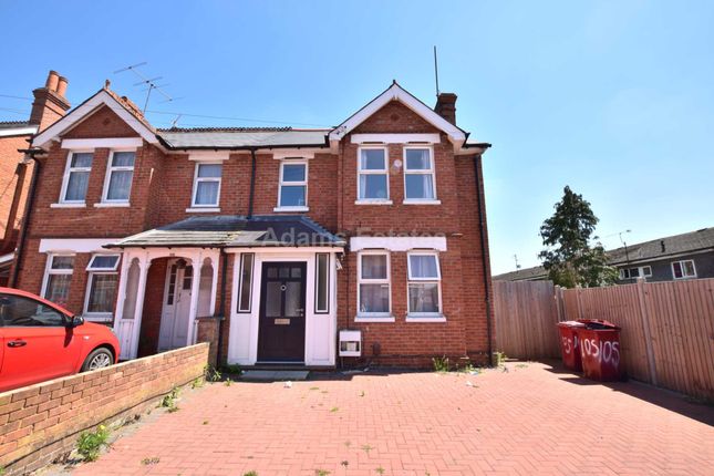 Thumbnail Semi-detached house to rent in Northumberland Avenue, Reading