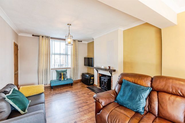 9, Millers Close, Wellingborough photo 4