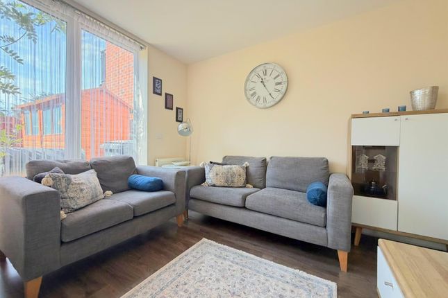 445, St. Saviours Road, Leicester photo 3