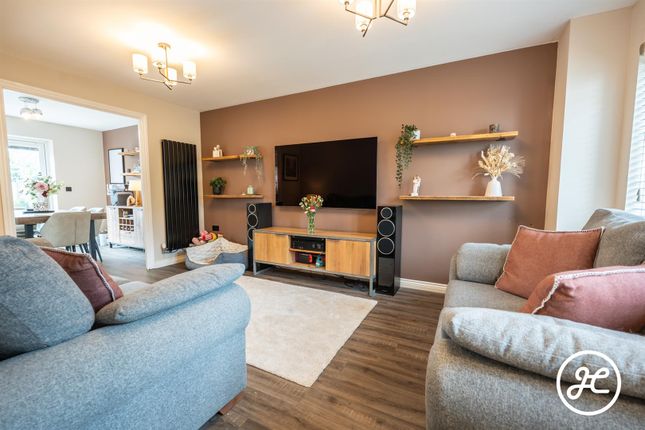 51, Meadowlands Avenue, Bridgwater photo 3