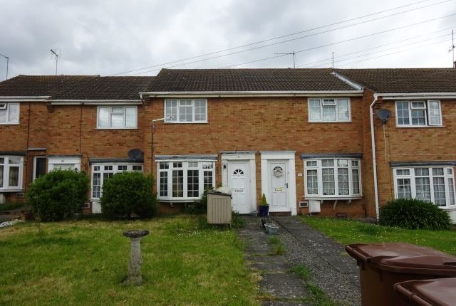 Thumbnail Terraced house to rent in Highlands Close, Strood