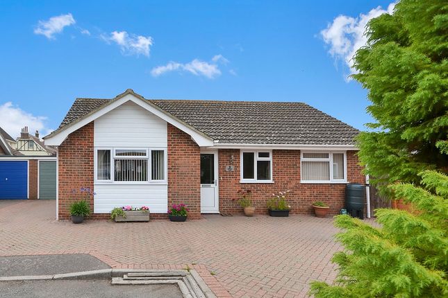 Fairfield Close, New Romney, Romney Marsh, Kent TN28, 3 bedroom ...