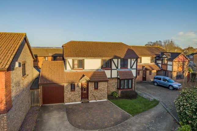 Thumbnail Property for sale in Bridgewater Place, Leybourne, West Malling