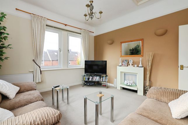 Flat 3, Stratford Mews, 185, Andover Road, Andover photo 3