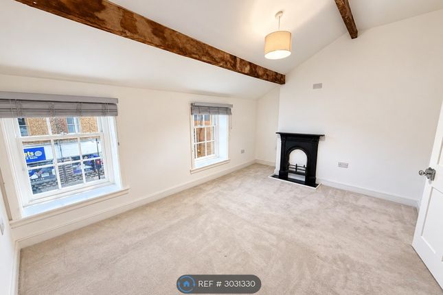 Flat, Boroughgate, Otley photo 2