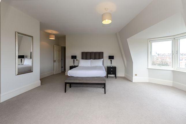 Flat to rent in Strathmore Court, Park Road, St John's Wood, London