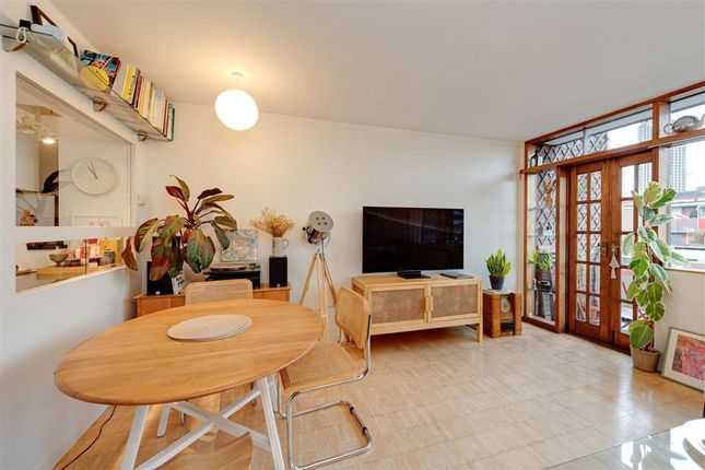 2-bed flat on Flat 62, Hatfield House, Golden Lane Estate, London, £550,000