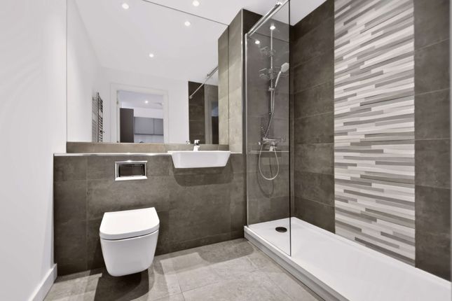 Genteel House - Second Floor, Samara Drive, Southall photo 4