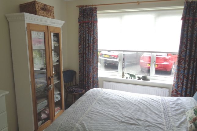 Flat to rent in Newland Park, Hull