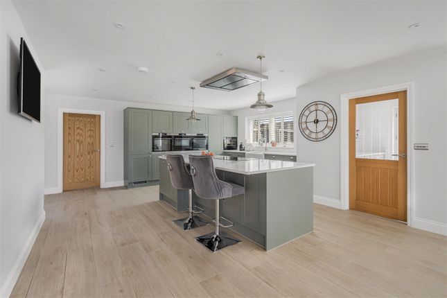3, Arthurs Way, Fordham photo 4
