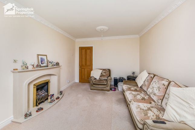 10, Sandringham Drive, Crewe photo 3
