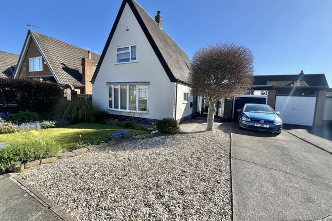 Thumbnail Detached house for sale in Levens Drive, Poulton-Le-Fylde