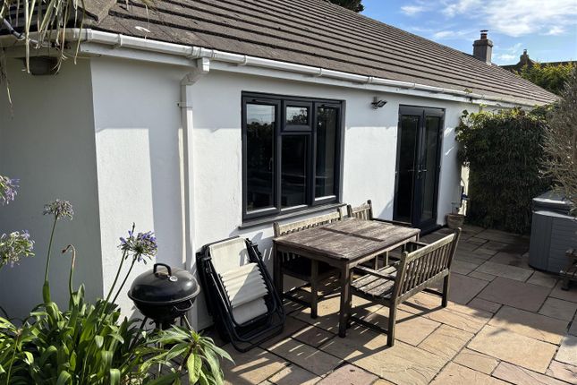 2-bed house on Flat 2, Trelawney Court, Rock Road, Wadebridge, £400,000