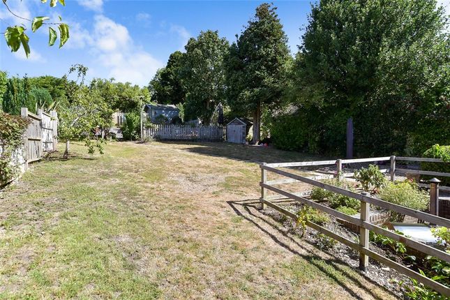Crescent Drive North Woodingdean, Brighton photo 4