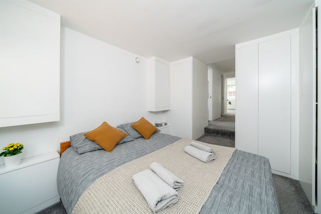 K, 18-20, Betterton Street, London photo 2