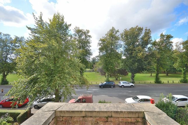 East Park Parade Kingsley Northampton Nn1 6 Bedroom Terraced