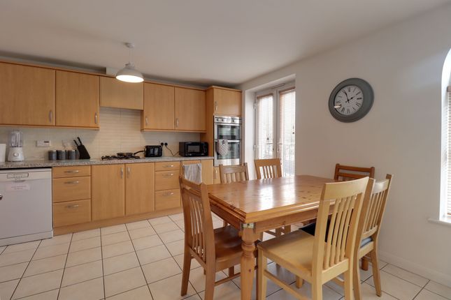 Room 6, Horton Drive, Stafford photo 5