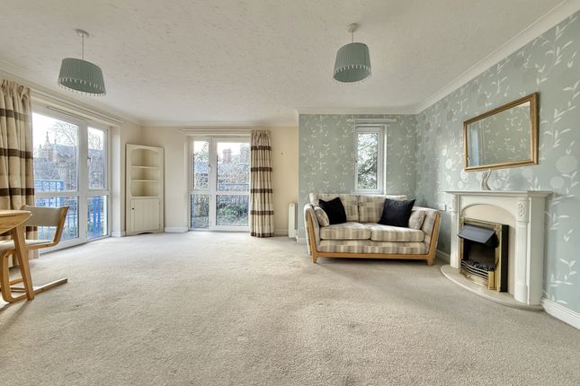 17 Carousel Court, Cowick Street, Exeter photo 3
