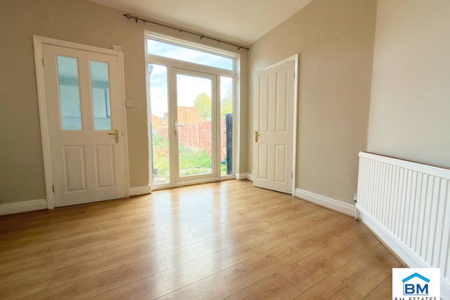 376, St. Saviours Road, Leicester photo 3