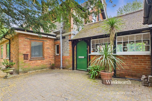 Park Cottage,, New Lane Hill, Reading photo 2