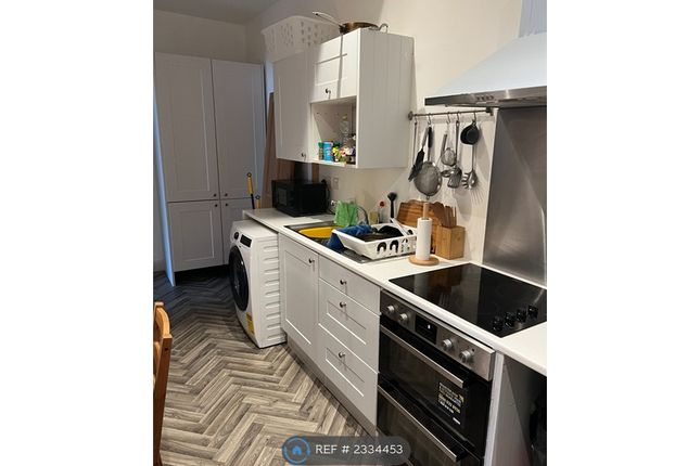 New Kitchen With Washing Machine