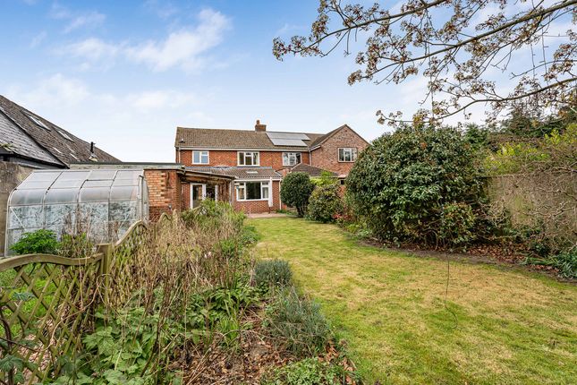 2, Gravel Lane, Drayton photo 2