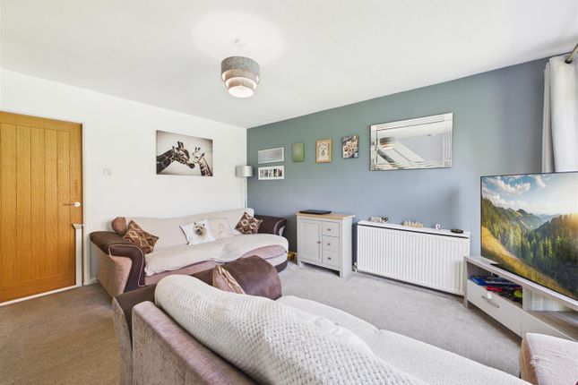 9, Radbourne Common, Dronfield photo 3