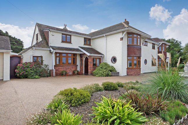 5-bed detached on Marine Drive, Bude, £1,595,000
