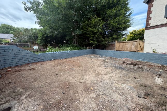 82, Leppings Lane, Sheffield photo 4