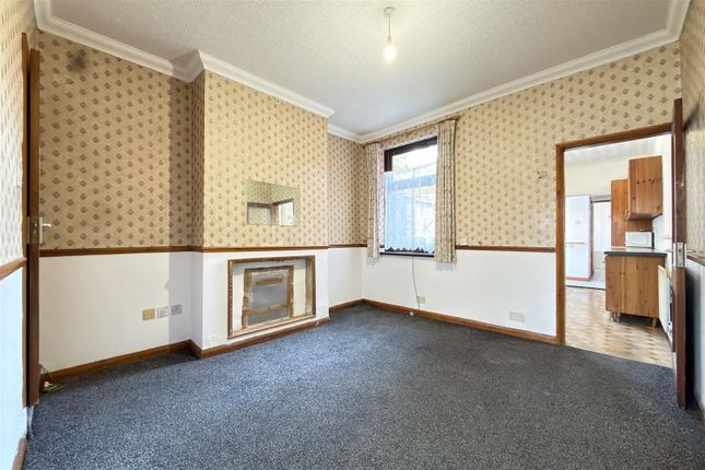 4, Moores Road, Leicester photo 4