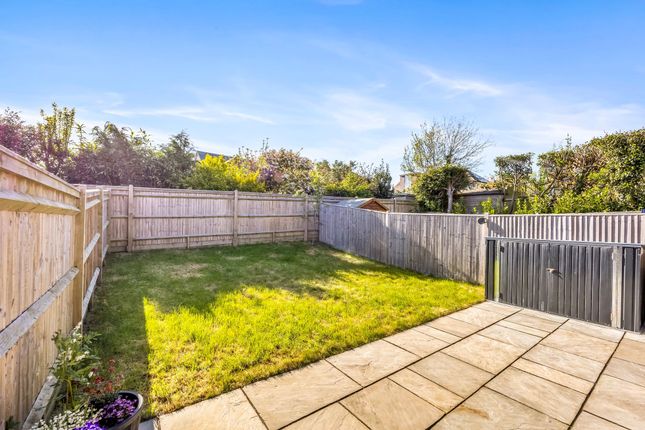 31 Lower Faircox, Henfield photo 4