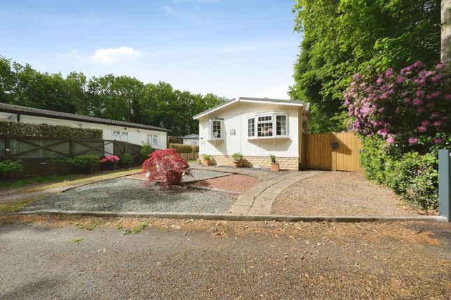 2-bed caravan on 9 Birchwood Park, Southwell Road East, Mansfield, £180,000