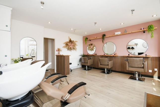 Salon - Hair Salon 01.Jpg