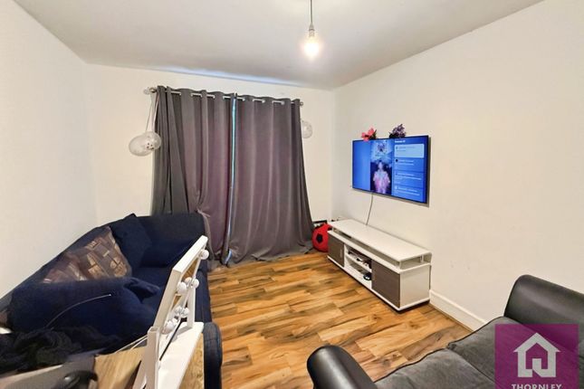 Apartment 4, St. Peters House, 71, Bromwich Street, Greater Manchester photo 2