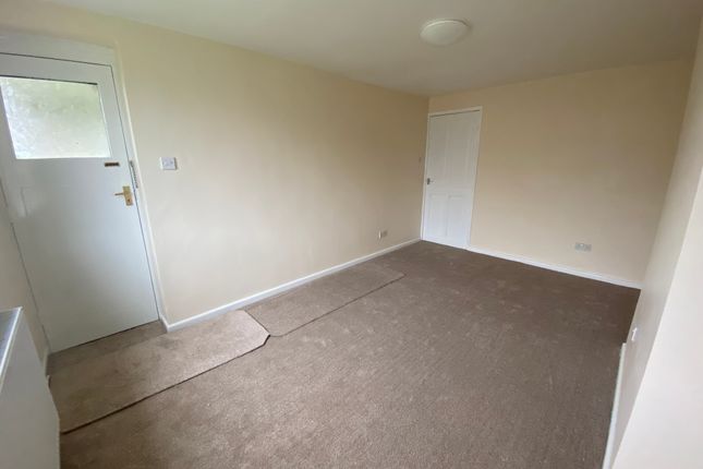 19, Devon Crescent, Haslingden, Rossendale photo 5