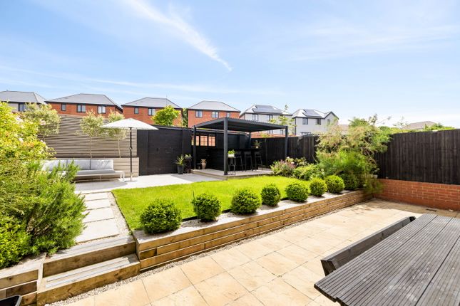 5, Neptune Drive, Folkestone photo 4