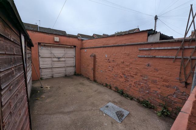 Branksome Terrace, Darlington photo 4