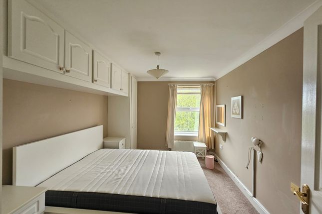 Flat to rent in Ordnance Road, Southampton