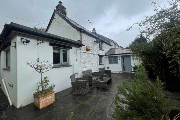 Property to rent in Perranwell, Truro