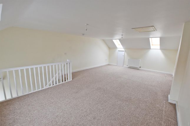 End terrace house to rent in Church Street, Cromer