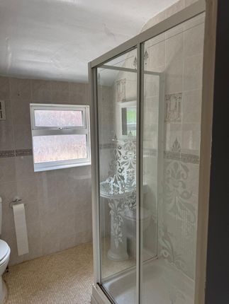 77, Birkenshaw Road, Birmingham photo 4
