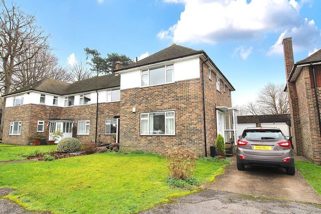 2-bed house on 46, Courtlands Crescent, Banstead, £415,000