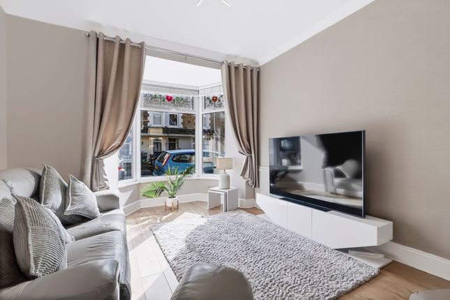 13 Tudor Street, Pontypridd photo 4