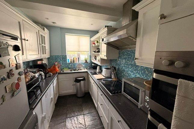 103a Victoria Road, Ruislip photo 2