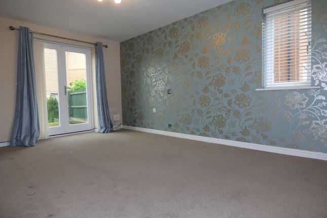 47, Milton Keynes photo 4