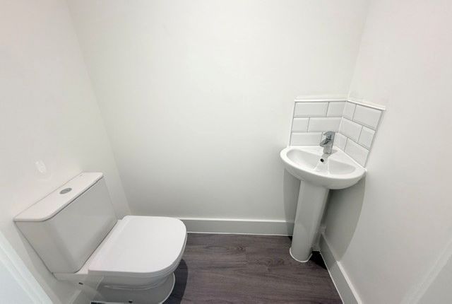 6, Pratt Road, Downham Market photo 4